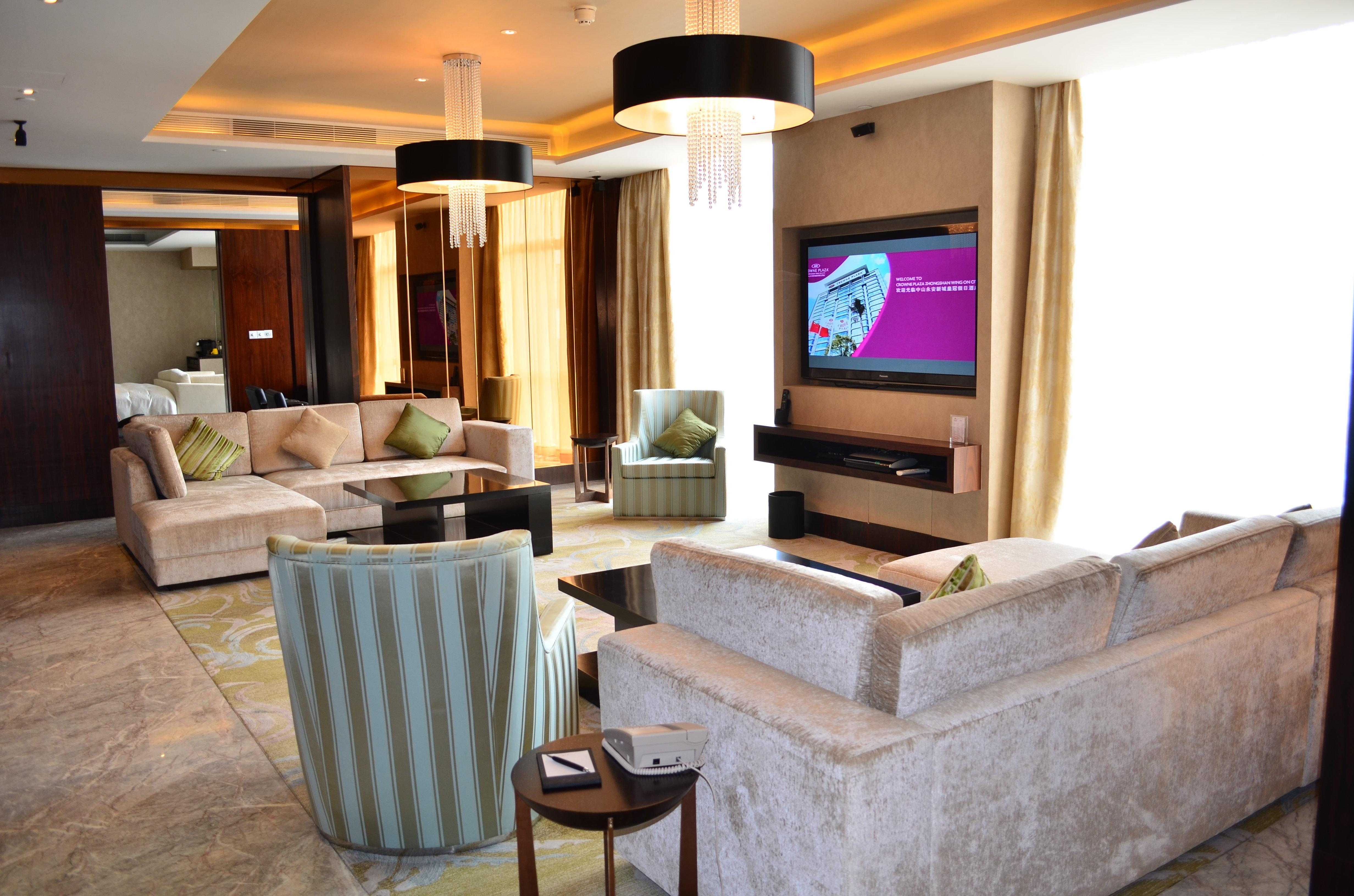 Crowne Plaza Zhongshan Wing On City By Ihg Exterior photo